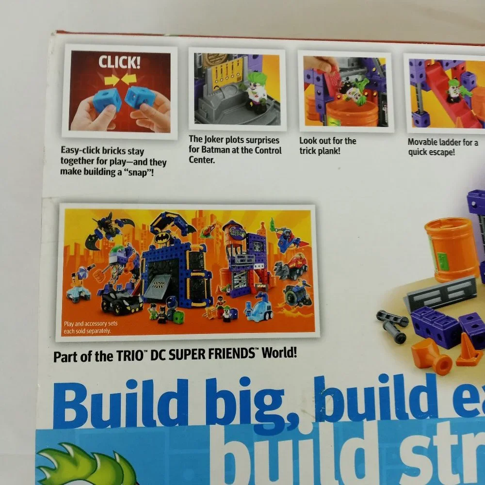 Joker's Laugh Lab Fisher Price Trio Batman DC Super Friends Building Set